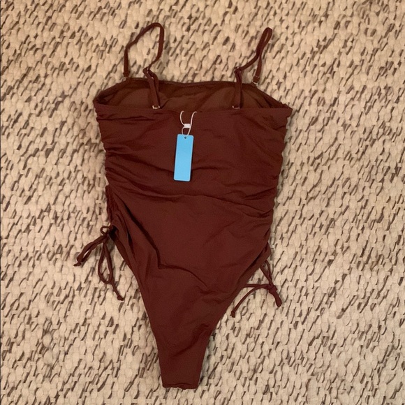 Yonique Strapless One Piece Swimsuit Tummy Control Cheeky Swimwear (Brown) - Picture 9 of 17